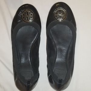 12M RARE Tory Burch Black Patent Leather Flats